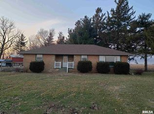 999 Washington Rd, Prophetstown, IL 61277