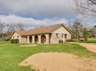 3595 Sky Ranch Dr, Alvin, TX 77511