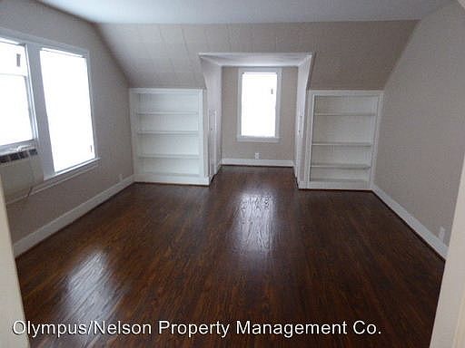 2nd image of 2714 Carolton St