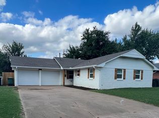 141 Burton Pl, Edmond, OK 73013