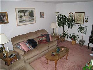 5th image of 37 Swartson Ct
