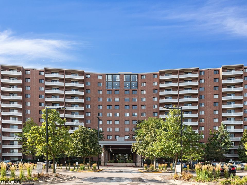 1st image of 21 Kristin Dr Unit 529