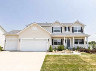 7072 Milburn Estates Dr, O'Fallon, IL 62269