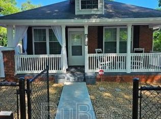 1813 Brewton Dr, Charlotte, NC 28206