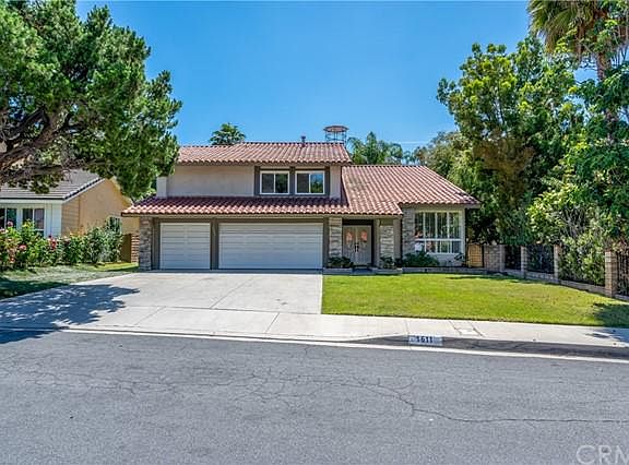 5th image of 1611 Fire Hollow Dr