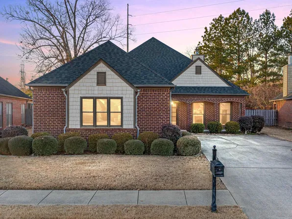 6244 Bent Brook Dr, Bessemer, AL 35022