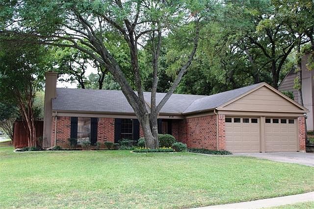 1st image of 416 Knoll Wood Ct
