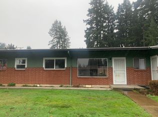17215 NE Glisan St, Portland, OR 97230