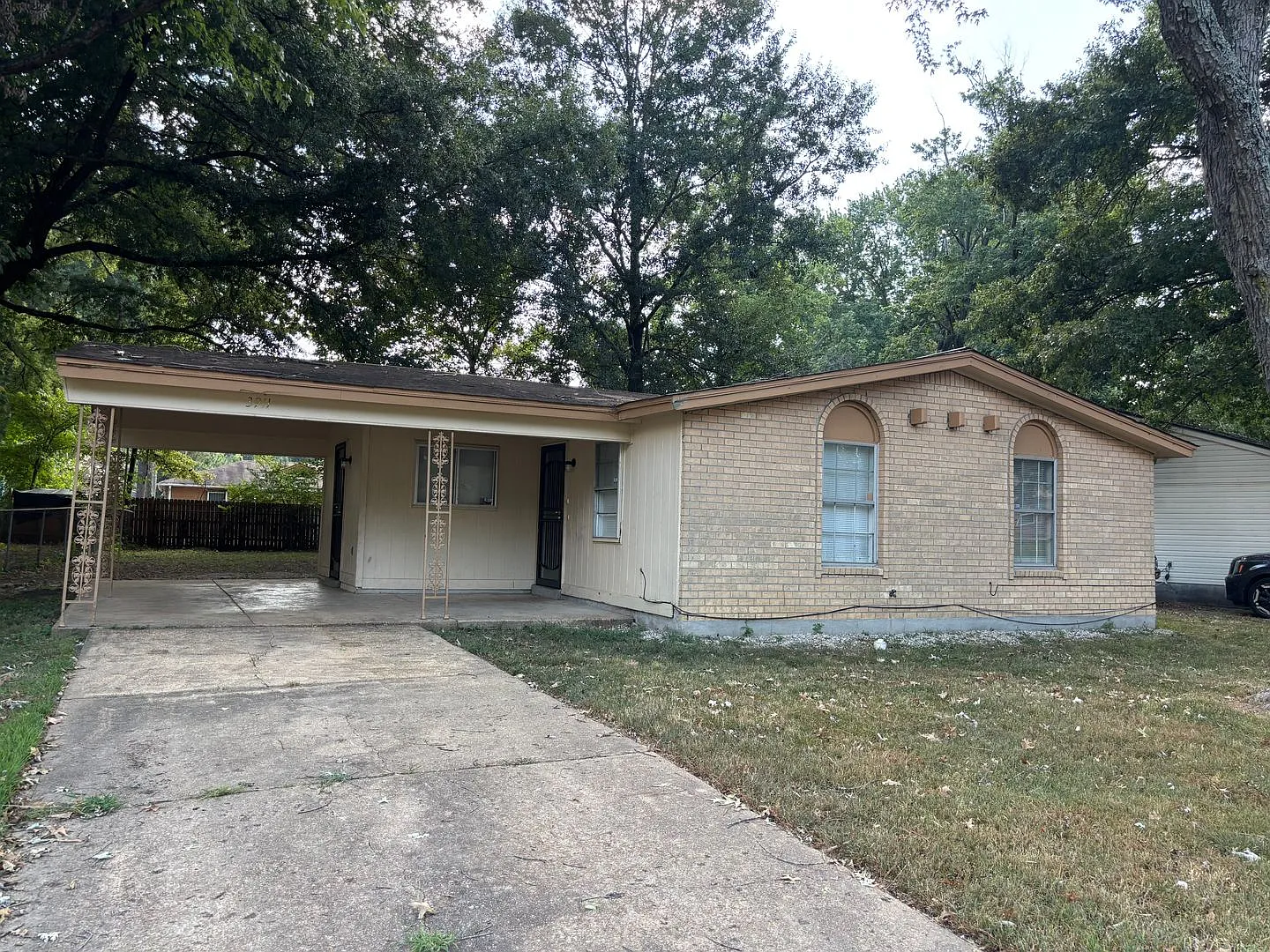 Welcome to 3911 Ajanders Drive! — Photo 1