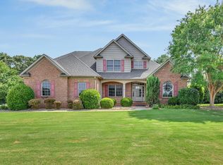 528 Carolee Way, Greer, SC 29651