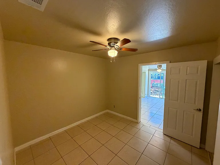 919 Carpino Ave — Photo 14