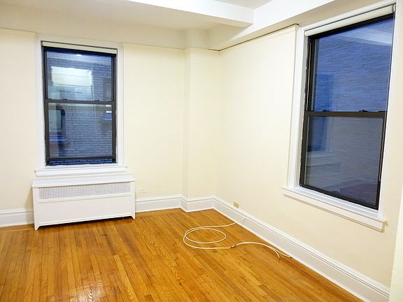 3rd image of 237 E 20th St APT 2A