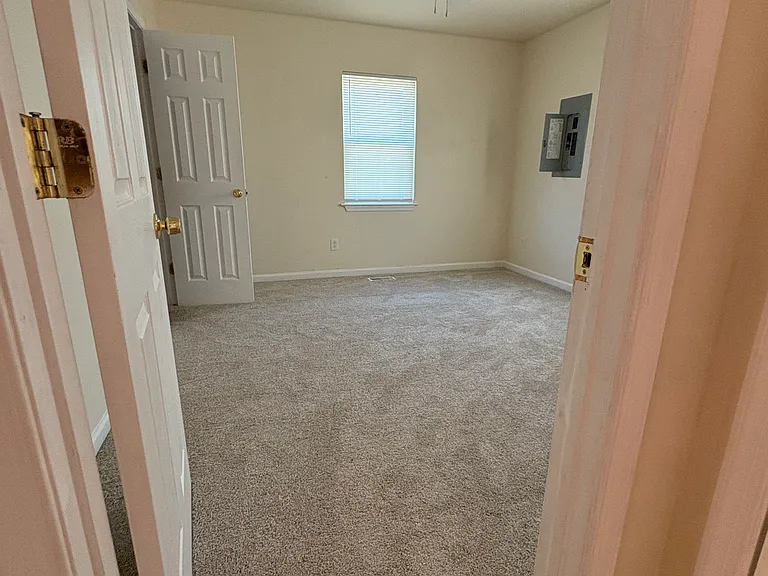 3316 Kansas Ave — Photo 4