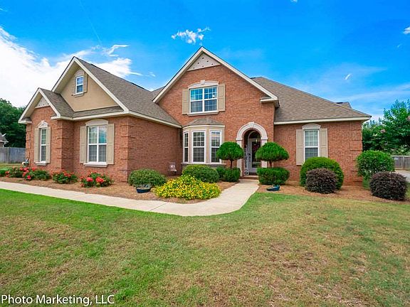 2nd image of 406 Childers Dr