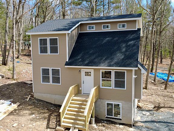 2nd image of 101 Pine Dr