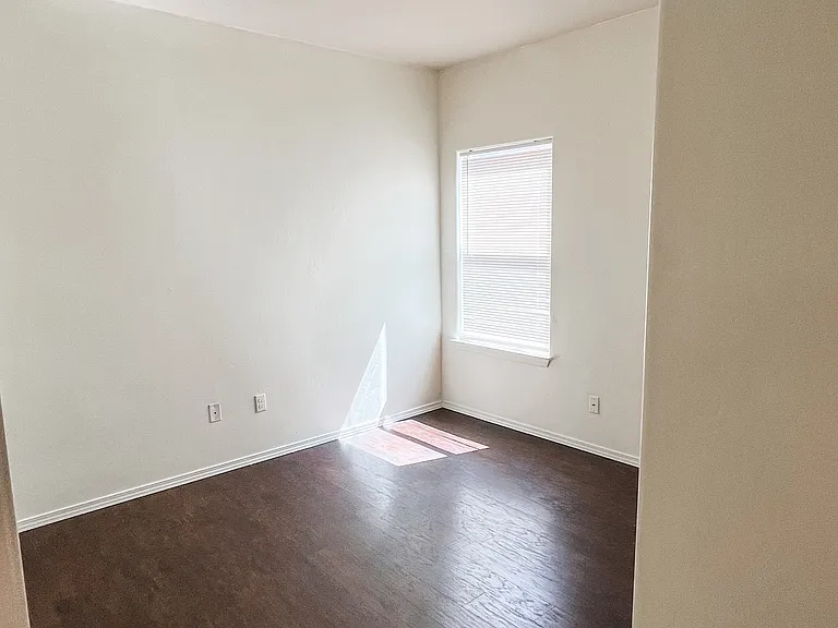 3519 Sierra Bonita Ave — Photo 20