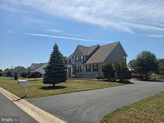 2nd image of 109 Masters Ln