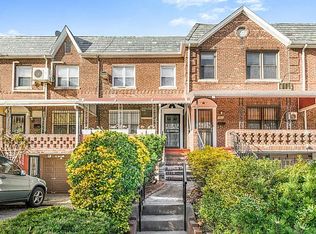 4828 39th St, Long Island City, NY 11104