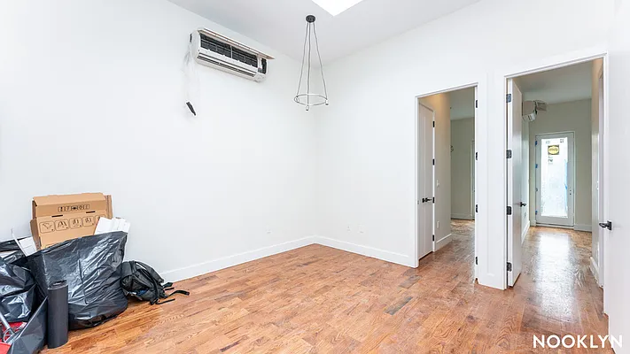 Rented by Nooklyn NYC LLC | media 56