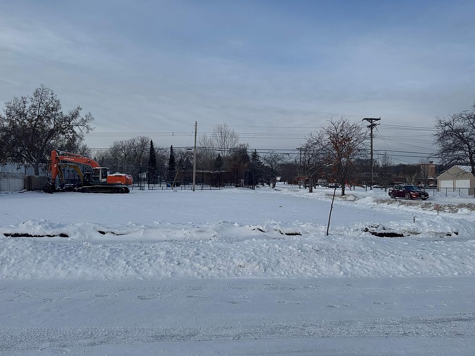 2nd image of 4106 16th Ave S
