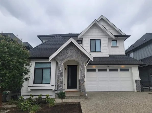 16752 17a Ave, Surrey, BC V3Z 0T3