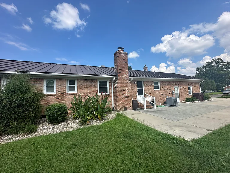 536 Summit Ridge Dr — Photo 25
