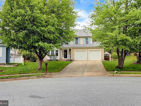 4th image of 12 Augusta Wood Ct