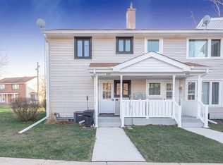 445 Dogwood St, Park Forest, IL 60466