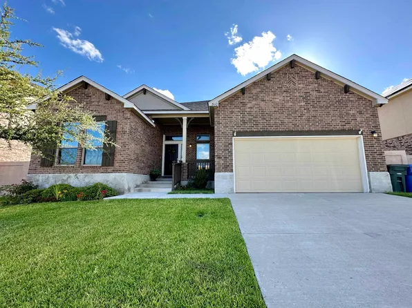 510 Altozano Dr, Laredo, TX 78045