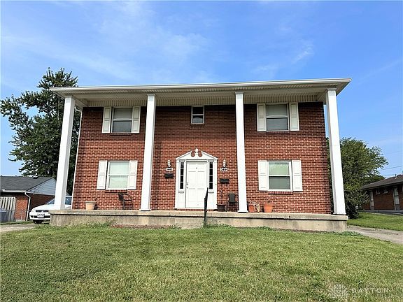 2nd image of 3445 Woodman Dr