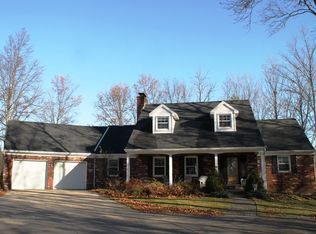 57 Back Bay Rd, Bowling Green, OH 43402