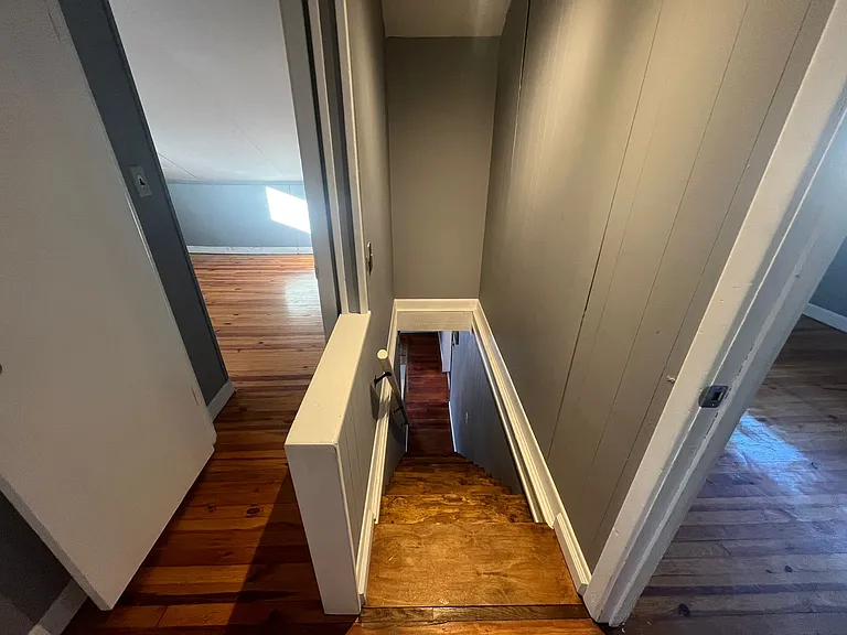 6 Seaview Ave — Photo 9