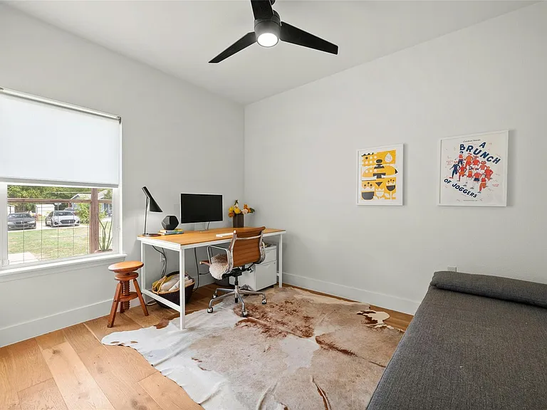 602 Persimmon St — Photo 17