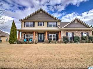 1 Hartley Dr SW, Huntsville, AL 35824