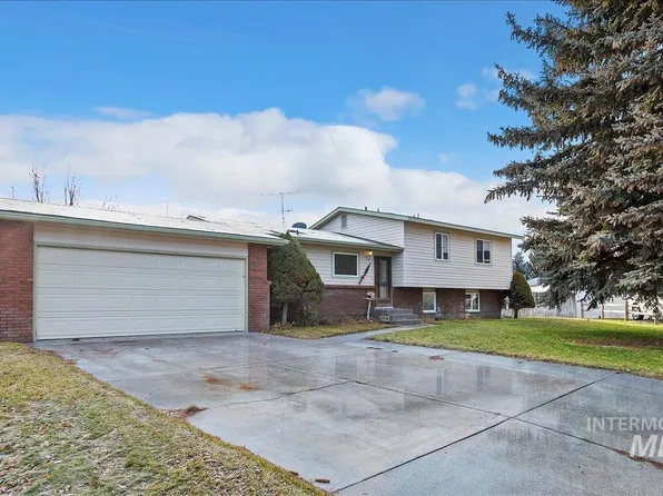 663 Columbine Dr, Paul, ID 83347