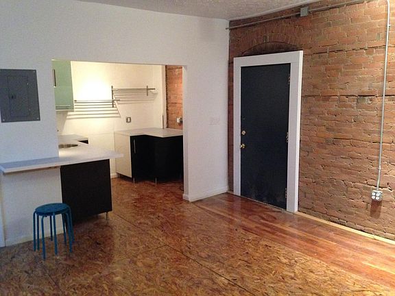 2nd image of 1411 W 112th St APT 3