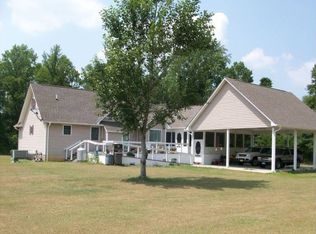 960 Aurora Rd, Ernul, NC 28527