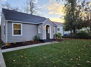 1223 C St, Springfield, OR 97477