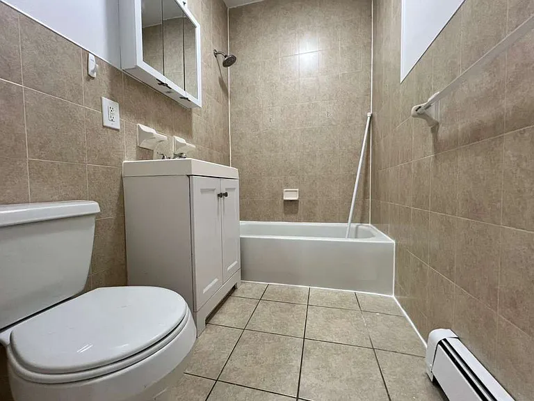 12 Macon St #1 — Photo 6