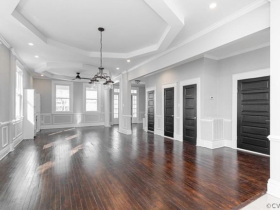 5th image of 3215 Barton Ave