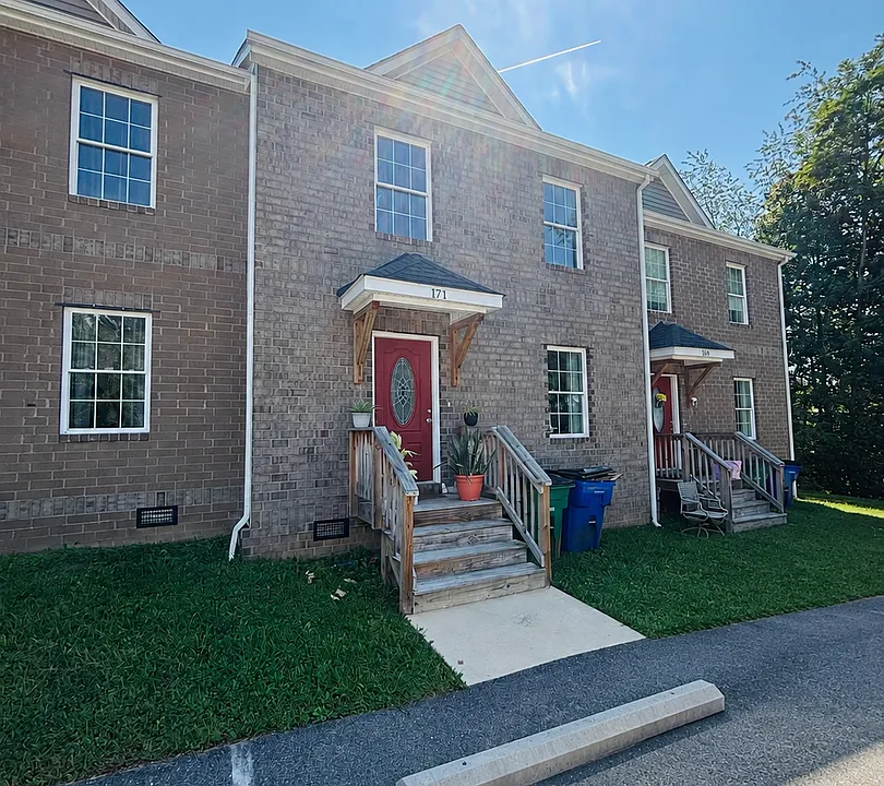 171 Craig St