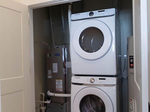 4th image of 2552 Cecil B Moore Ave Floor 1