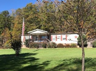 14 Angel Ln, New Castle, VA 24127