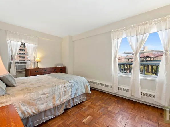 477 Fdr Drive image 1 of 5