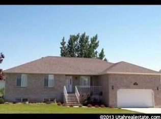 36 E Daniel Dr, Kaysville, UT 84037