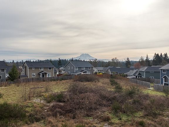4th image of 10767 Palisades St Se