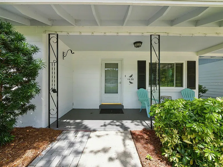 1426 Crestview Dr — Photo 36