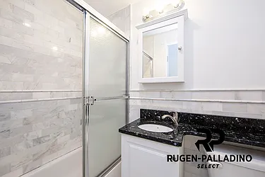 Rented by R New York