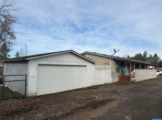 1145 43rd Ave, Sweet Home, OR 97386