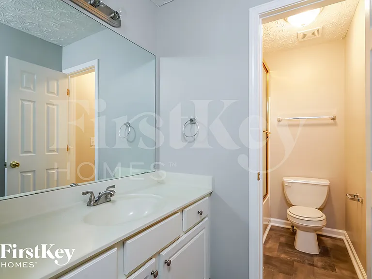 745 Somerset Vale Dr — Photo 14